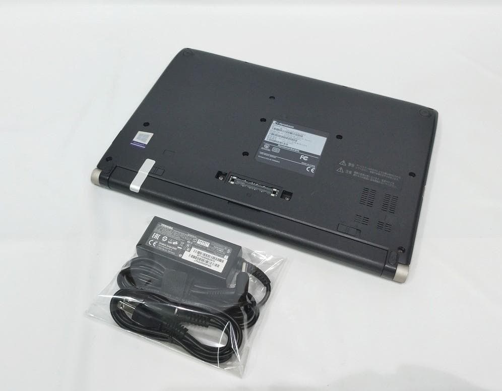 木漏れ日 13.3I5 R73/J 8GB 256GB カメラ Win11