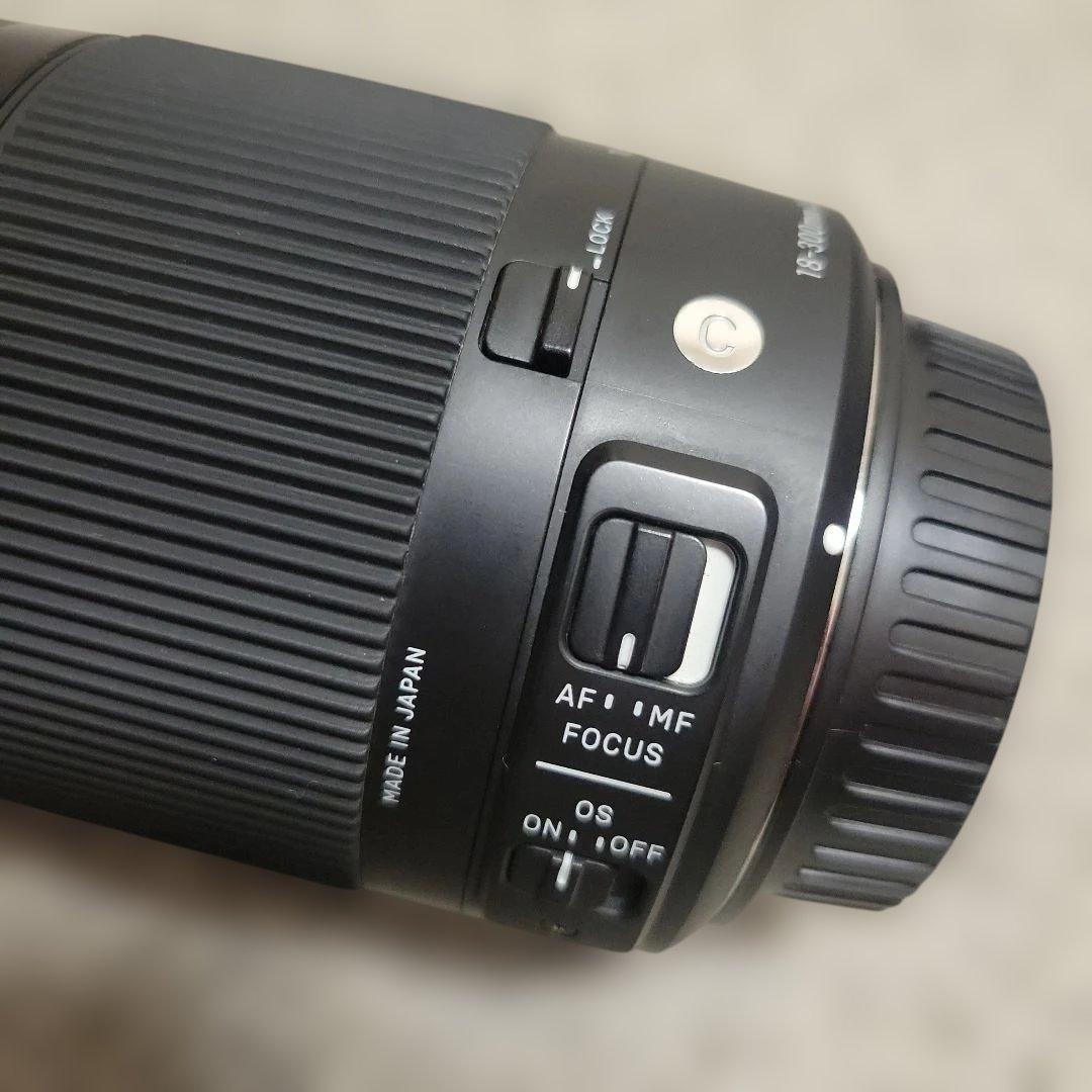 SIGMA 18-300mm F3.5-6.3 DC OS HSM EFマウント