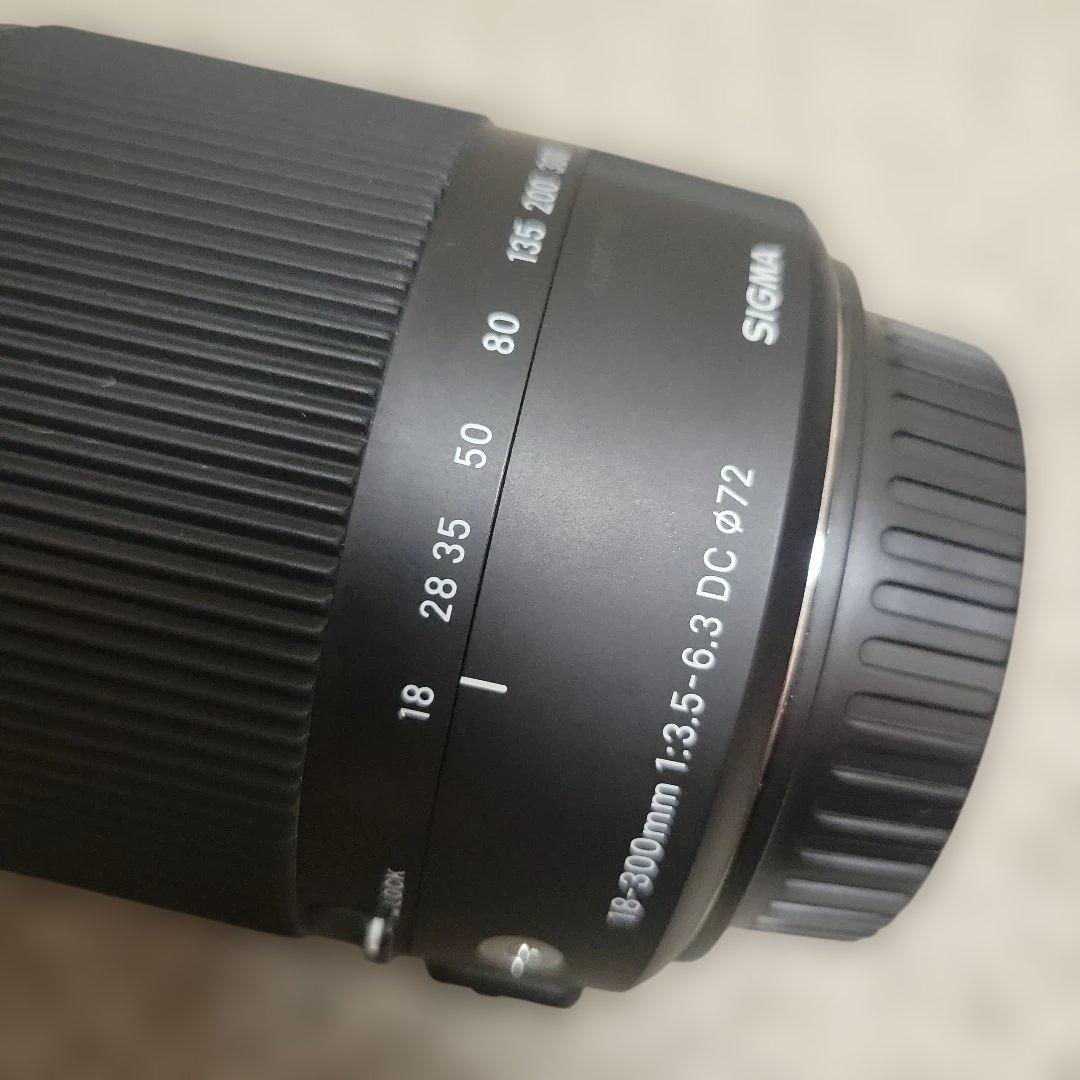 SIGMA 18-300mm F3.5-6.3 DC OS HSM EFマウント