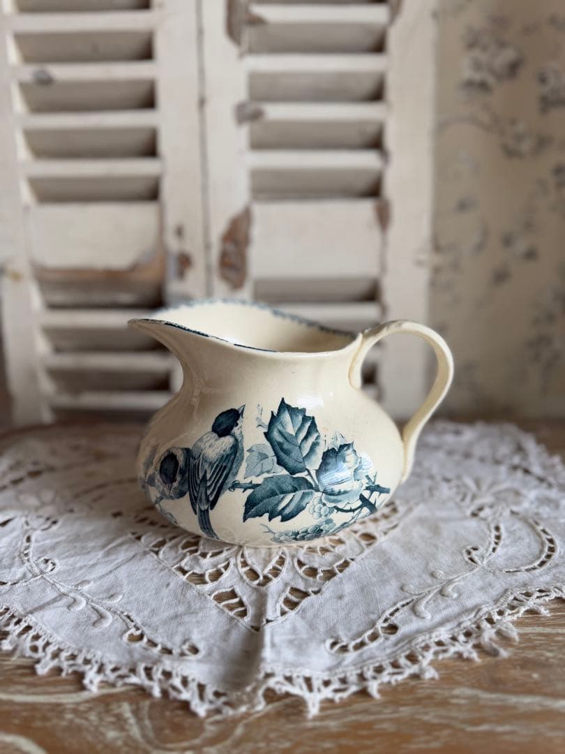 クレイユモントローマルセイユ青い小鳥と草花ベリー柄の陶器ピシェピッチャー Creil&Montereau Flora クレイユモントロー クレイユエモントロー