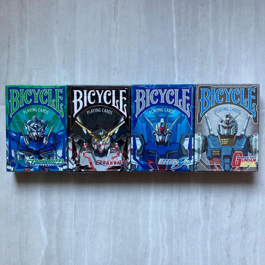 トランプ BICYCLE MOBILE SUIT GUNDAM Bicycle x Gundam Playing Cards [Asia Import] – Card-Addiction.com
