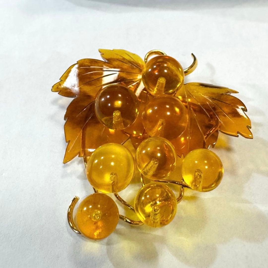 本べっ甲 葡萄 ブローチ 長崎製 京べっ甲 ケース付 琥珀色
