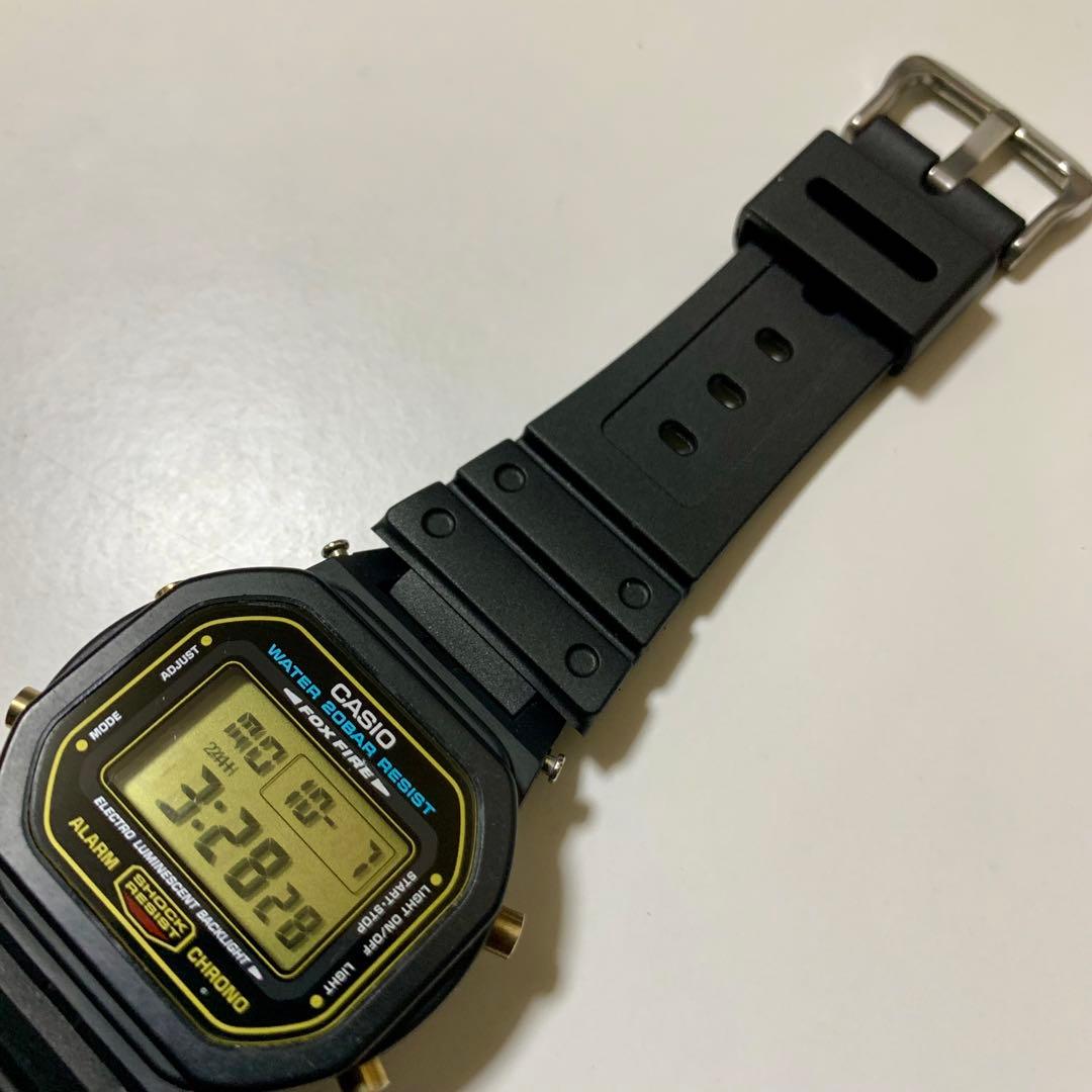 ジャンク】CASIO G-SHOCK DW-5600E ゴールド液晶 - メルカリ