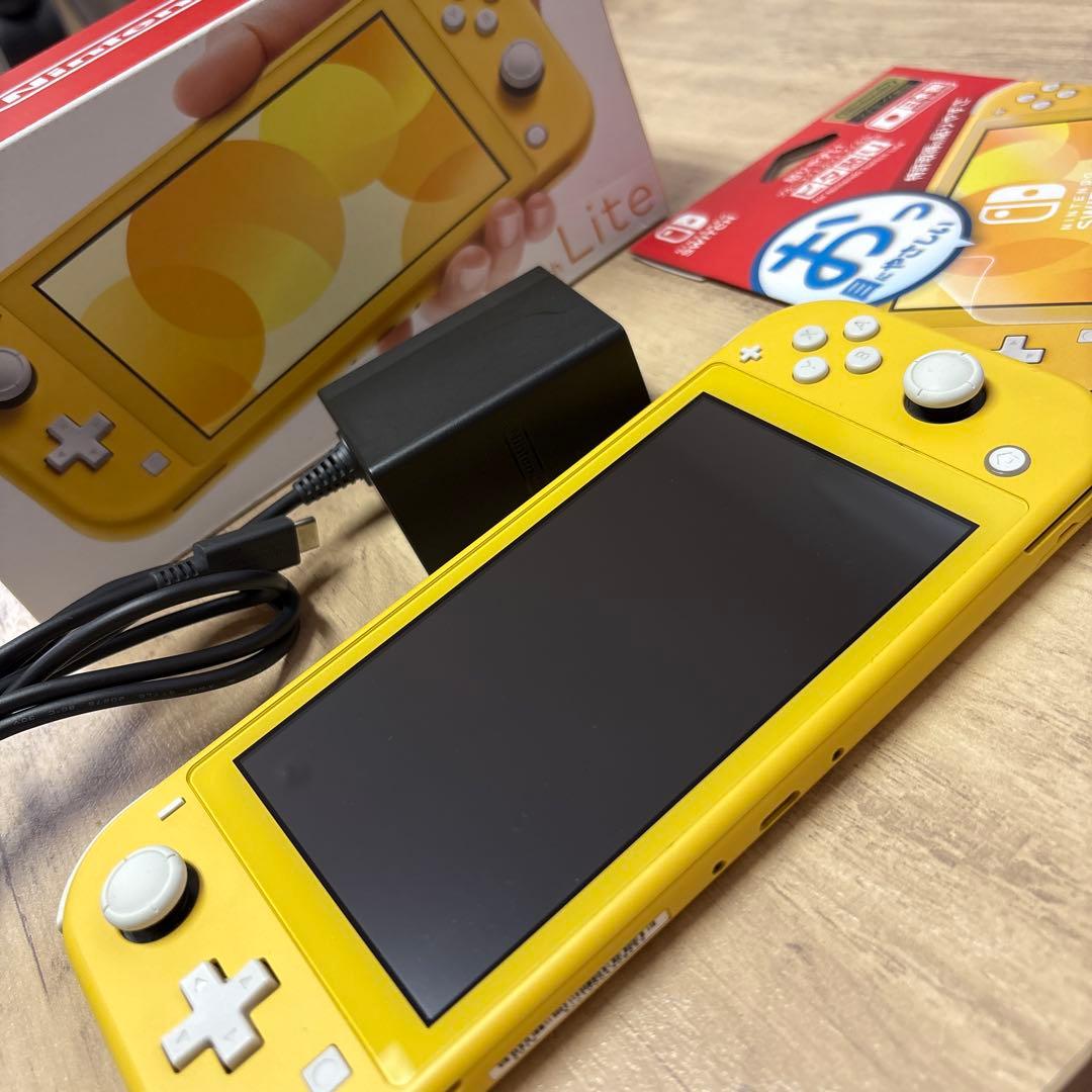 NintendoSwitch Lite スイッチライト イエロー Amazon.co.jp: Nintendo Switch Lite イエロー : ゲーム