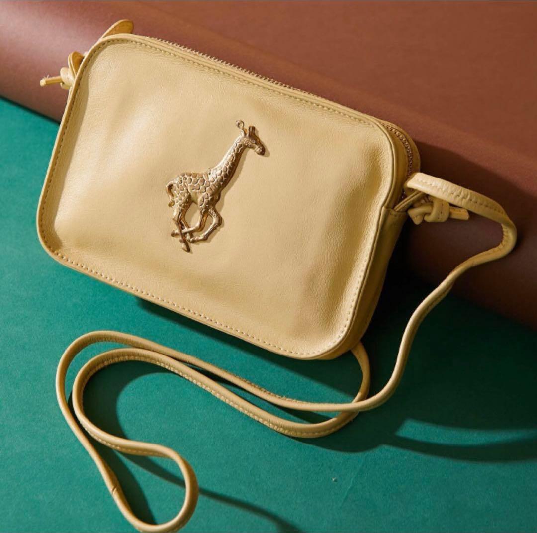 イアパピヨネWEB限定 キリン ブルックリンチャーム付き牛革ミニ