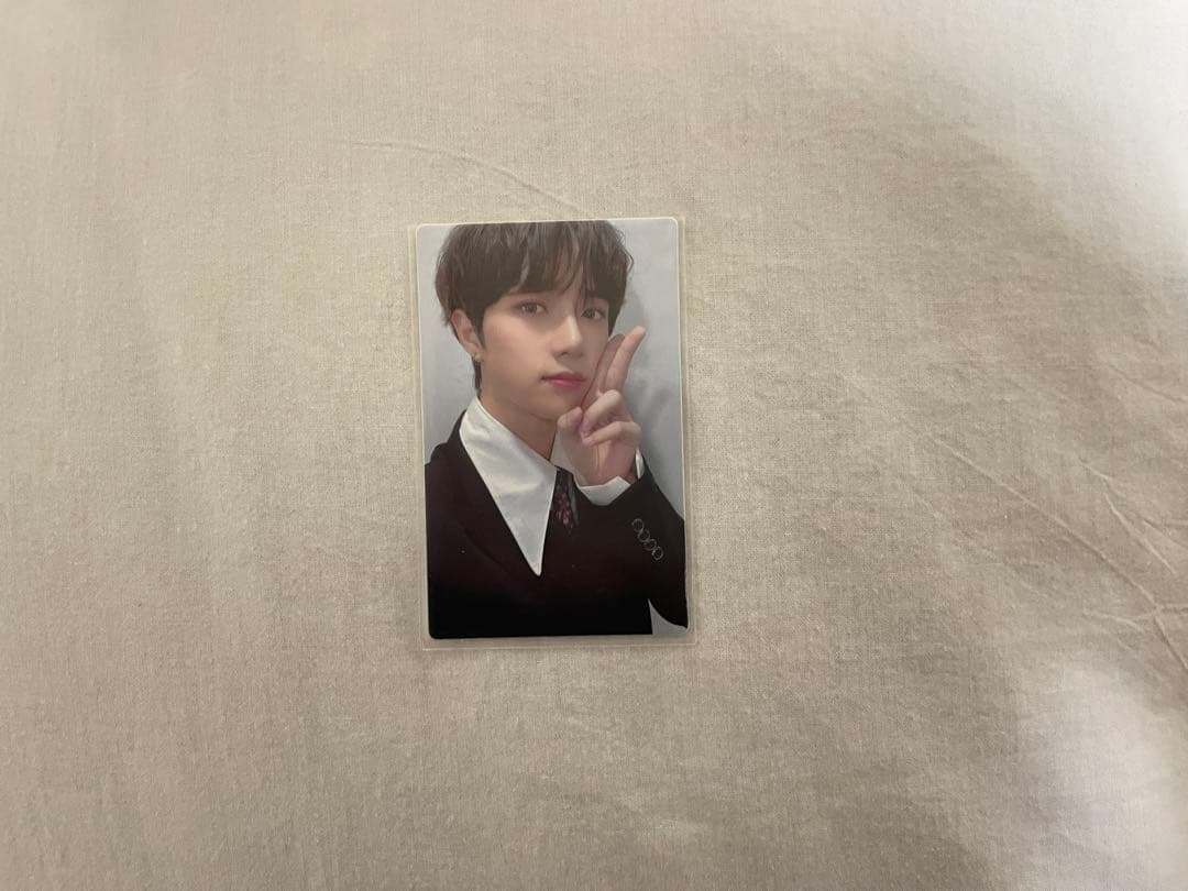 txt ボムギュ blue hour ブルアワ ラキドロ トレカ TXT ボムギュ トレカ ラキドロ blue hour ブルアワ - メルカリ