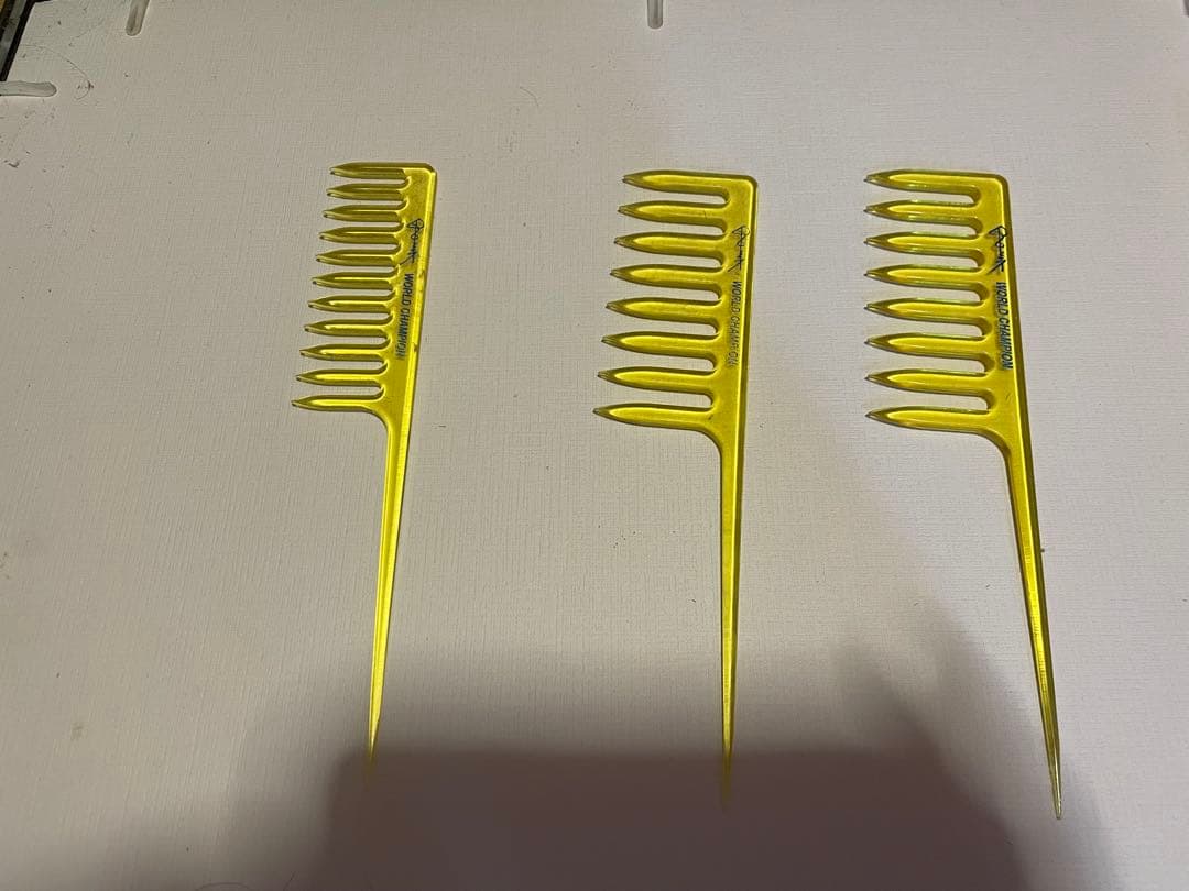 らきあさん専用 田中トシオ メッシュ コーム 3本セット 田中トシオ コンテスト金コーム再販決定！ | 田中トシオヘアサロン髪ing