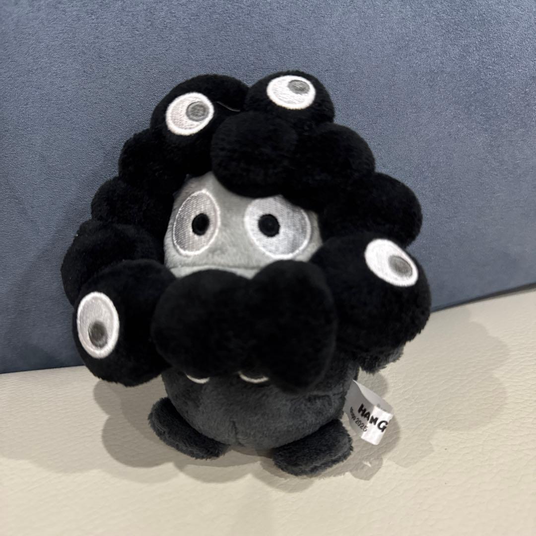 黒ミャクミャク なりきりぬいぐるみカラビナ付き サンリオ