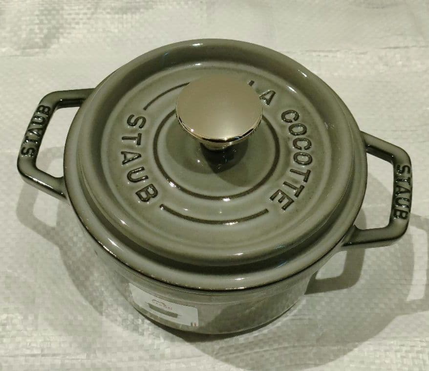 STAUB　ストウブ　ピコ・ココット ラウンド 14cm　両手鍋　フランス製 ストウブ 鍋 Staub ピコ・ココット ラウンド 14cm 両手鍋 ホーロー鍋