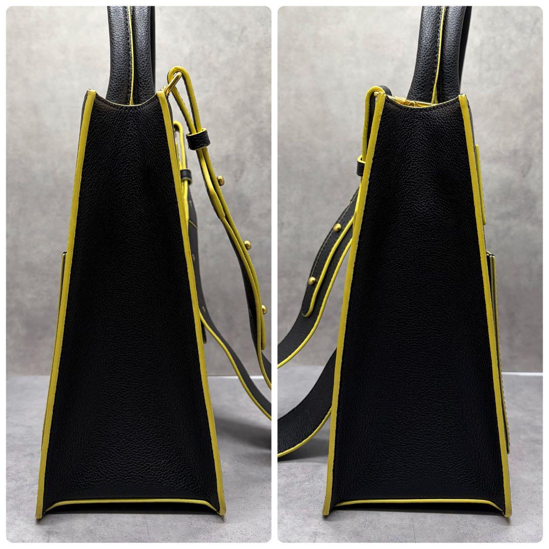 BIÉDE ELEMENT 05 BOOK 2Way Bag Black