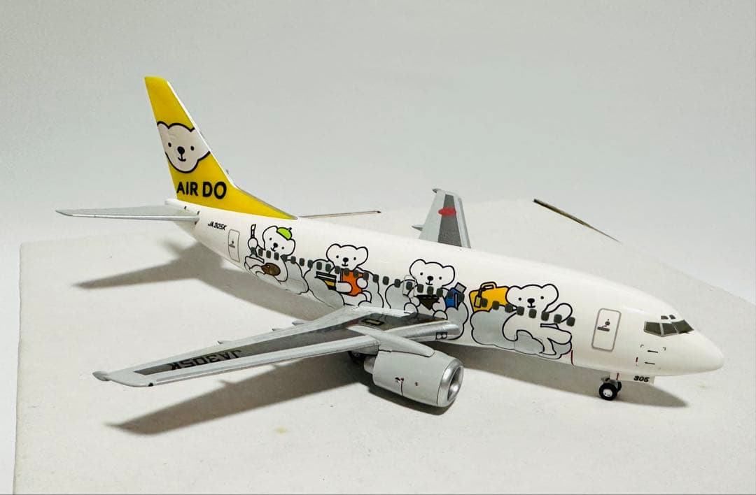 hogan 1/200 AIRDO B737-500 ベア・ドゥ特別塗装 - メルカリ