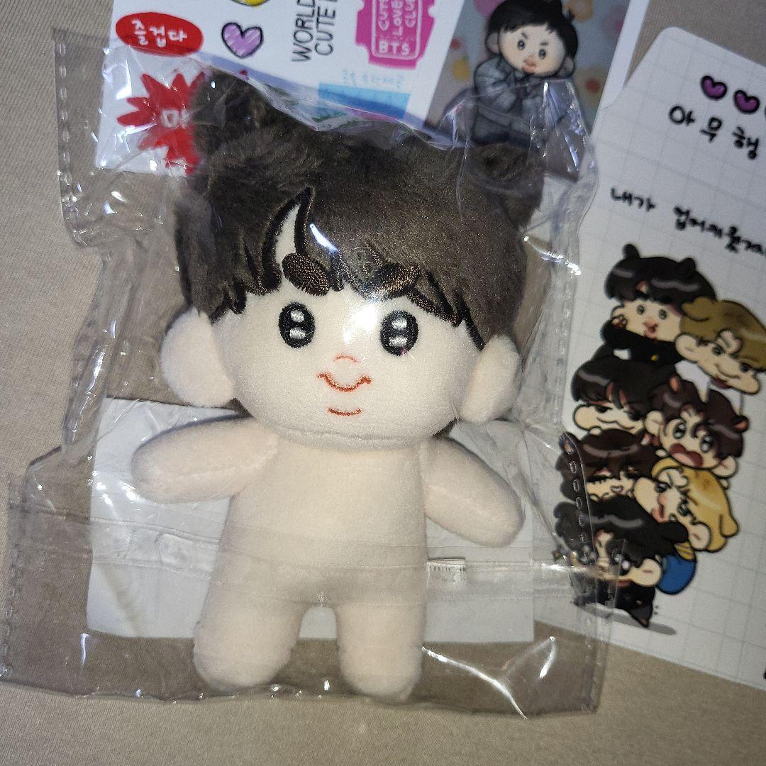 10cm ぬいぐるみ JIN ジン ぬい服 グクトゥギ 本体 bts 新品 - メルカリ