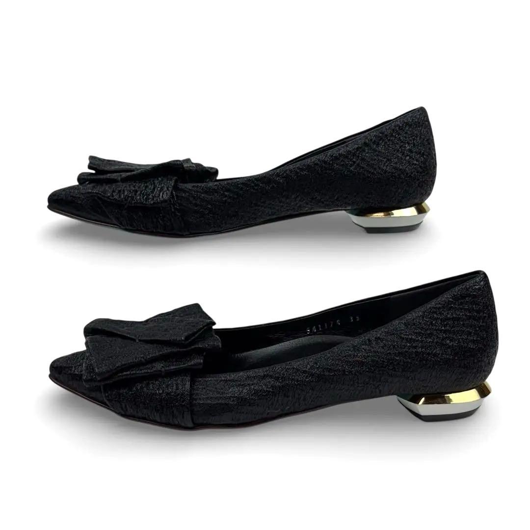 【未使用品】MANA マナ　35 | 22.5cm プリーツ フラット　黒