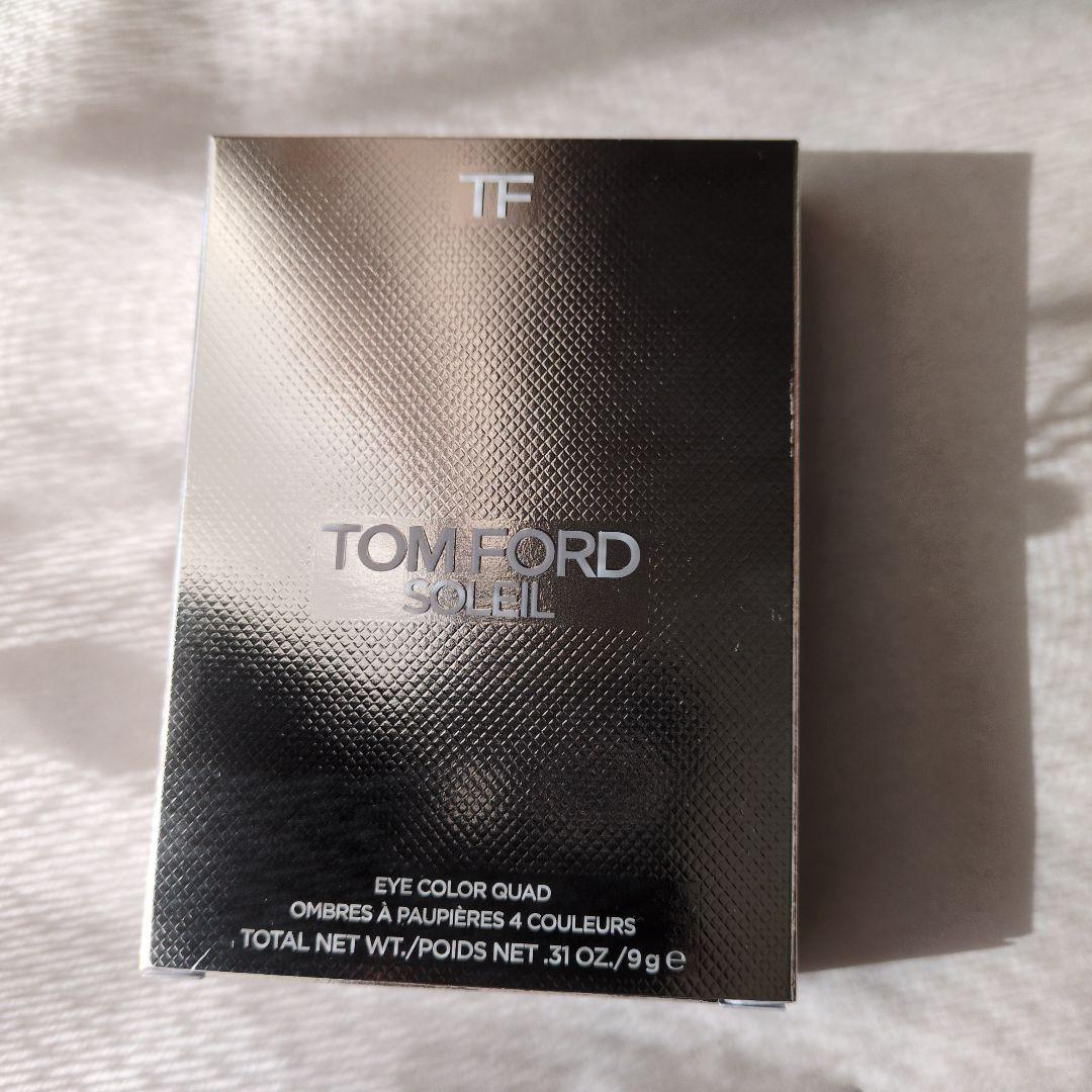 【限定品✨️】TOM FORD アイシャドウ 01SN　シャレーミンク ソレイユ アイ カラー クォード 01SN シャレー ミンク / TOM FORD