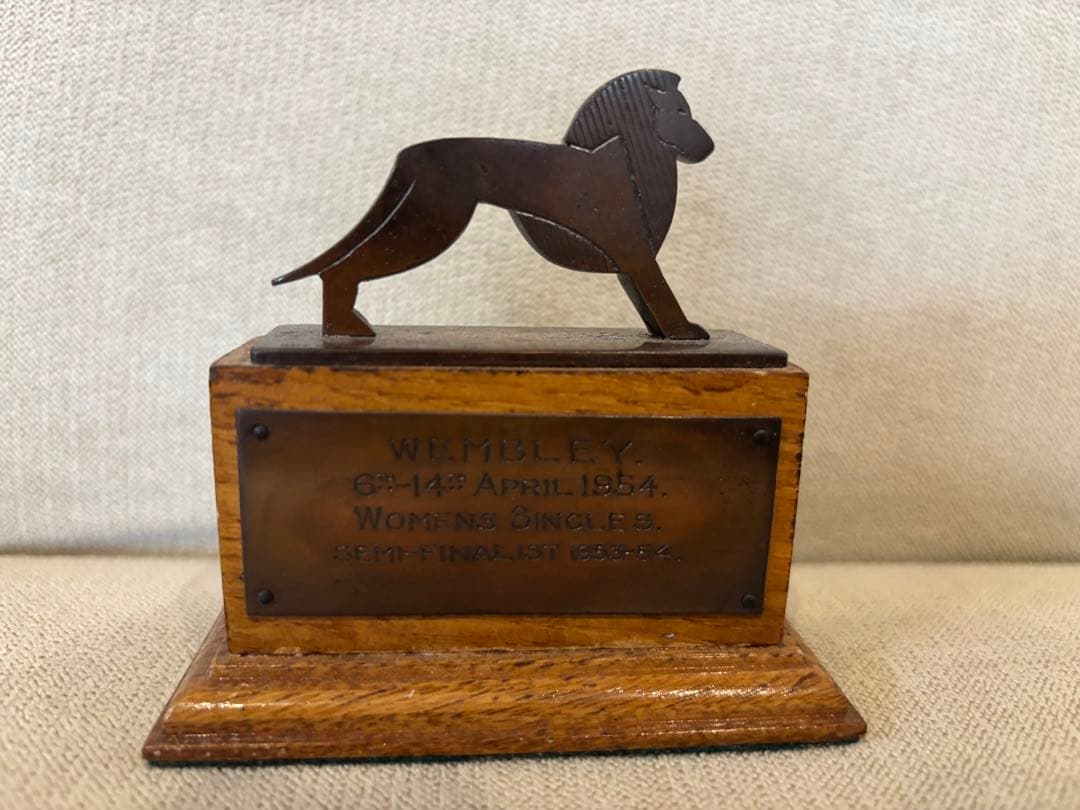 世界卓球 1954 ロンドン ウェンブリー 大会 女子 トロフィー オブジェ