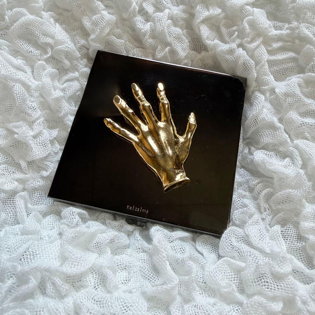 hazama 惹きずり込まれる運命のアイシャドウ - メルカリ