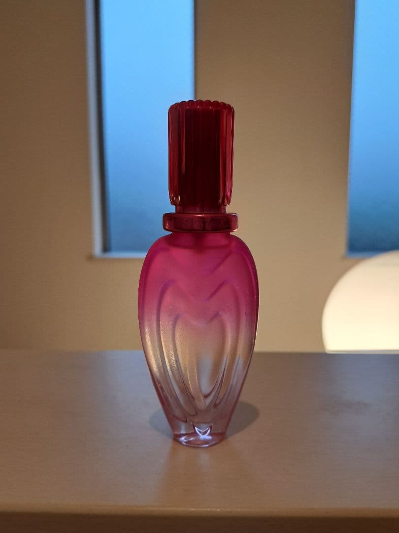 エスカーダ セクシーグラフィティ30ml - メルカリ