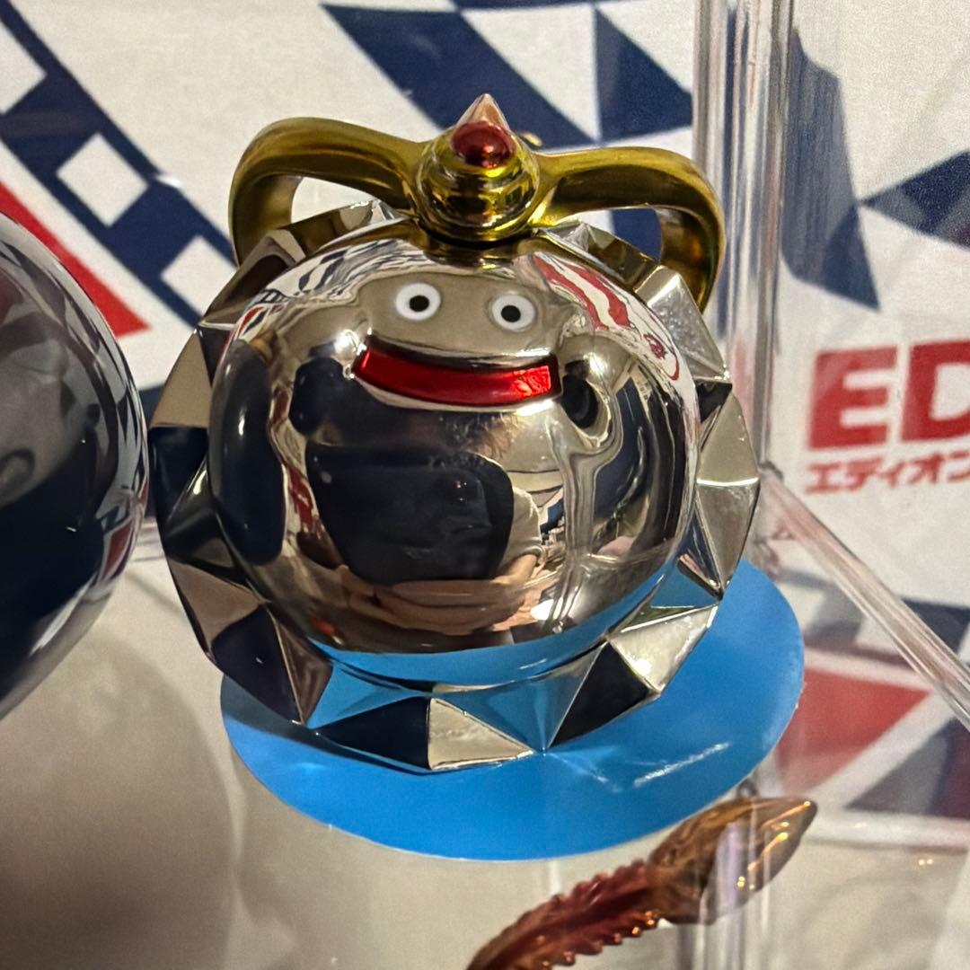 スライム フィギュアセット 王冠付き 翼付き キングスライム フィギュア 王冠付き 青 ドラゴンクエスト - メルカリ