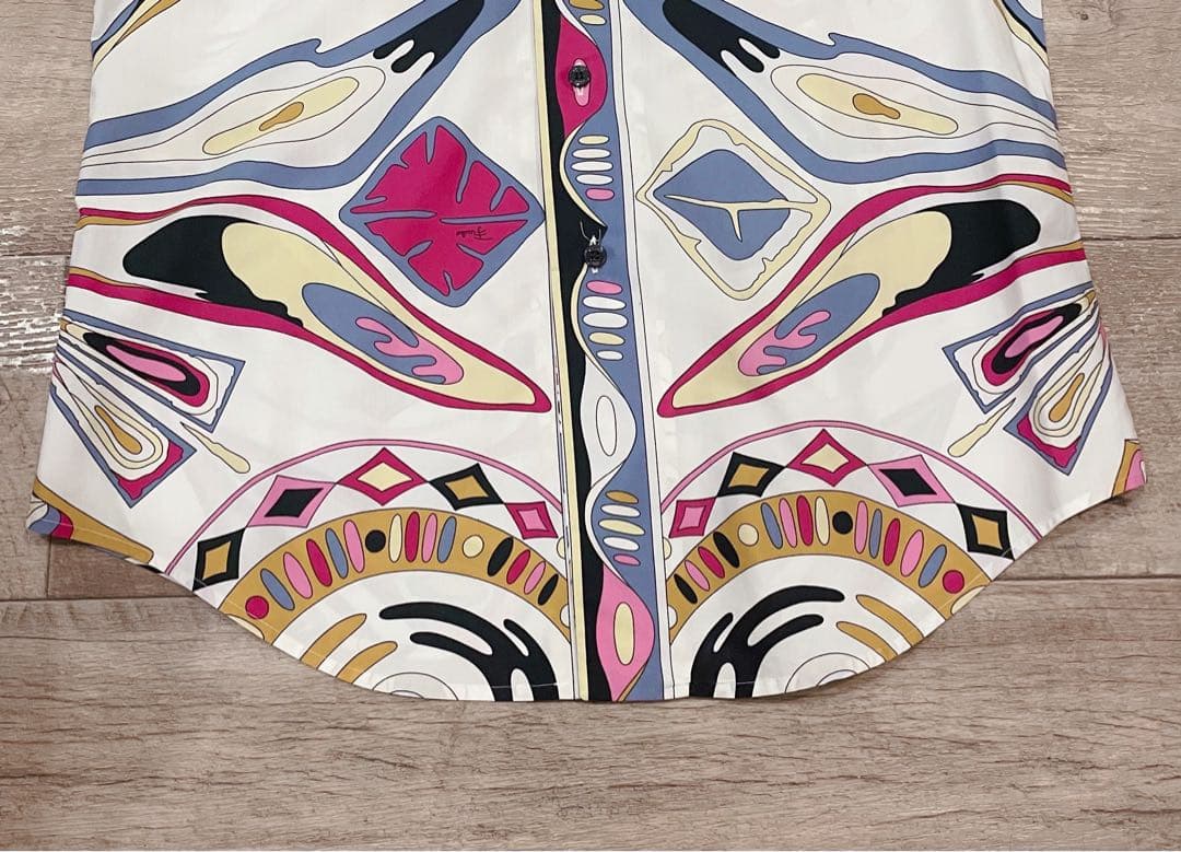 《EMILIO PUCCI》 エミリオプッチ 長袖 シャツ