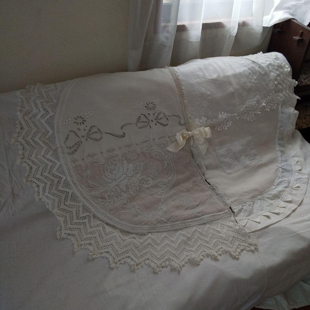 フランスアンティークレース 素材のツリースカート ラグ フリークロス