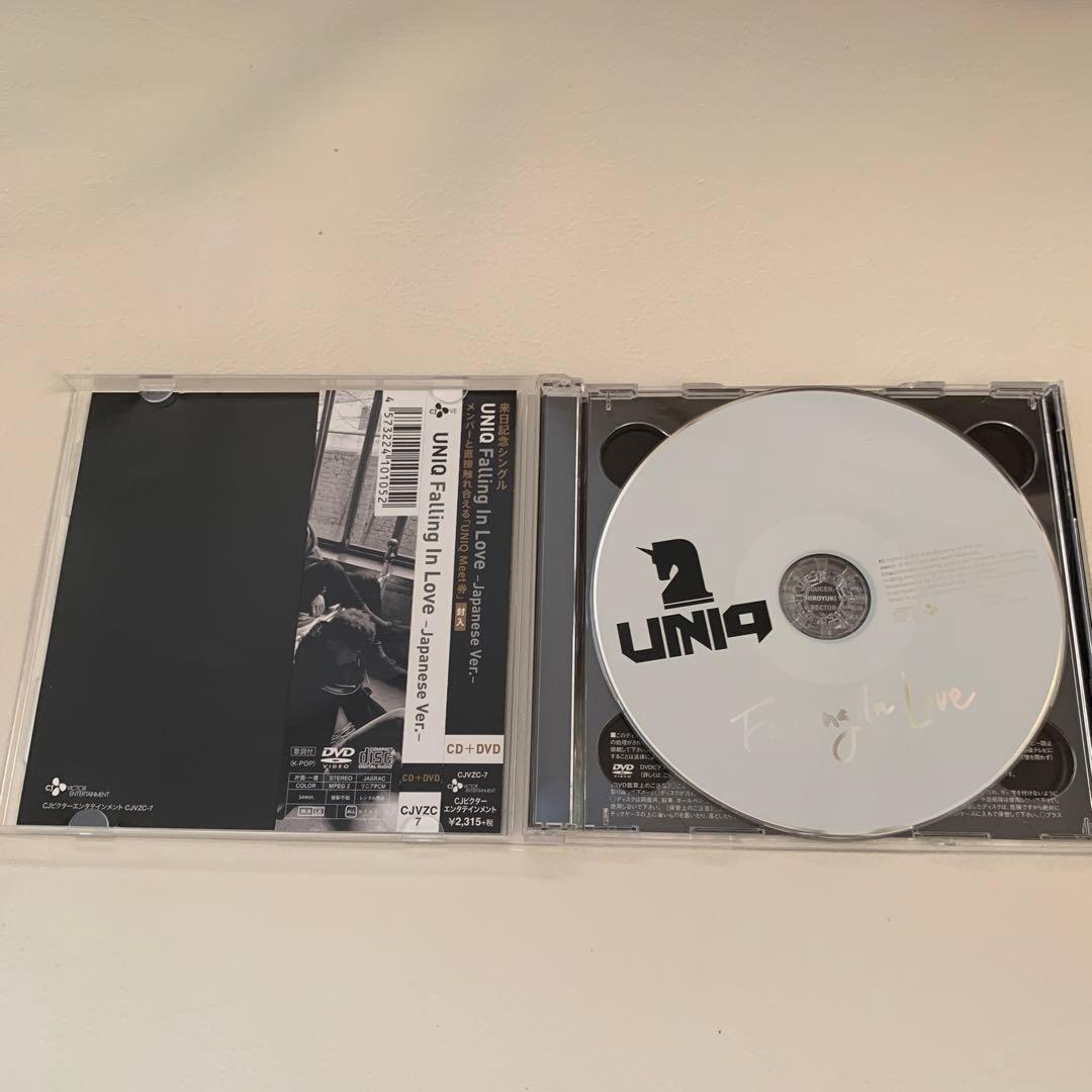 《レア》【UNIQ】Falling In Love 日本版