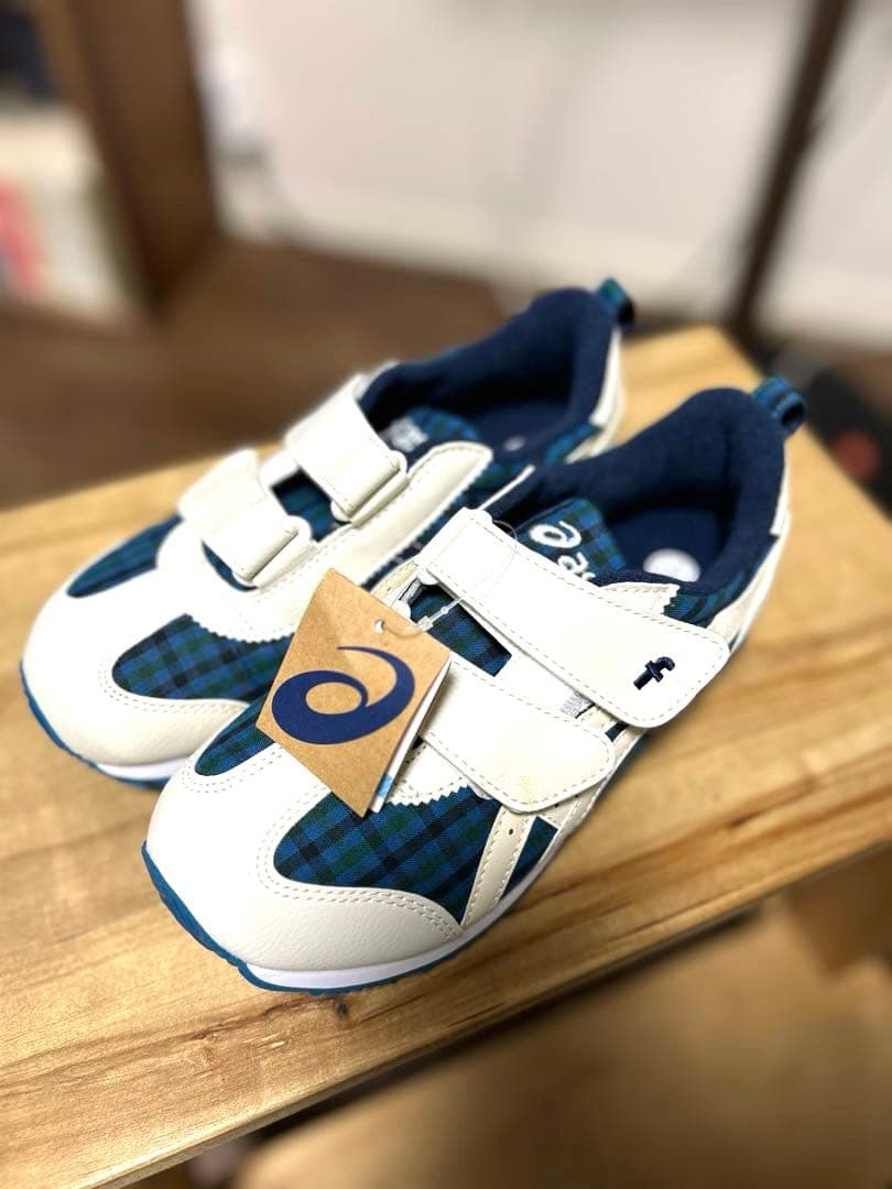 ファミリア アシックスasicsベルトタイプファミリアチェックグリーン21センチ ファミリア アシックスasicsベルトタイプファミリアチェックグリーン21