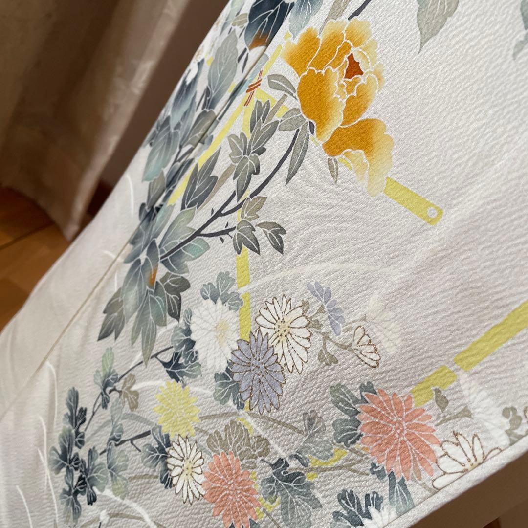 ひろりん様おまとめ　優しい生成色に四季花が美しい訪問着