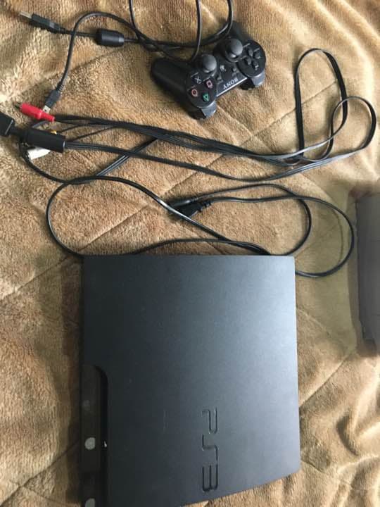 PS3 本体 箱無し PS3 / 500GB / チャコールブラック CECH-4300C / PS3本体買取｜PS3を