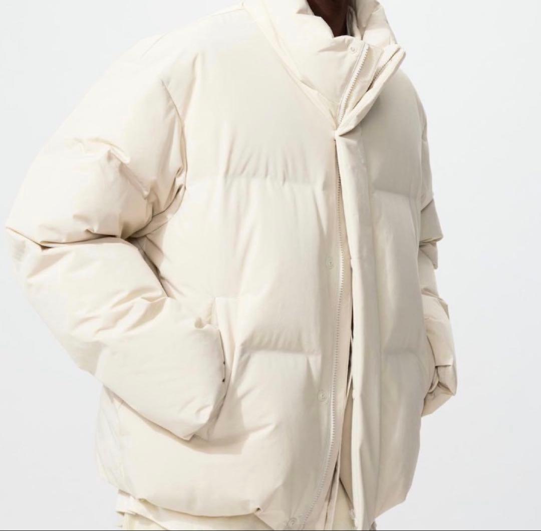 オンライン完売品　ユニクロ　シームレスダウンジャケット XS ナチュラル　白 ユニクロ公式 | シームレスダウンショートジャケット