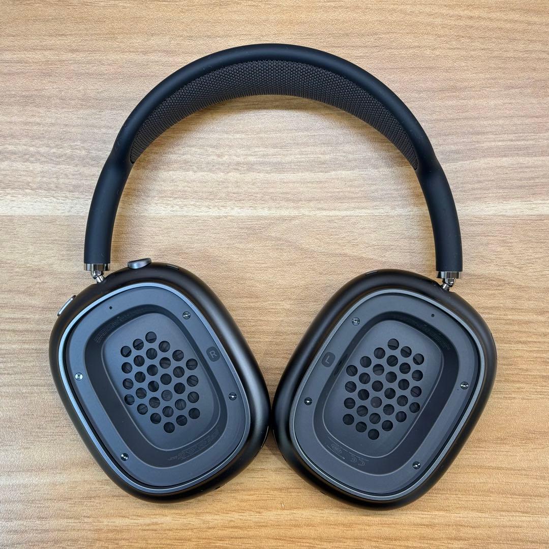 AirPods Max 未使用整備済み（新品同様） イヤークッション無し - メルカリ
