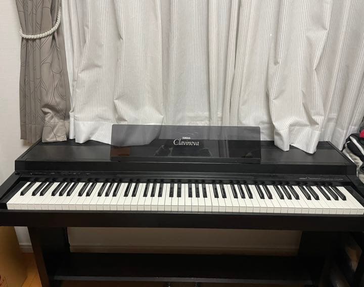 限定値引き】ヤマハ クラビノーバ CLP-300 電子ピアノ - メルカリ