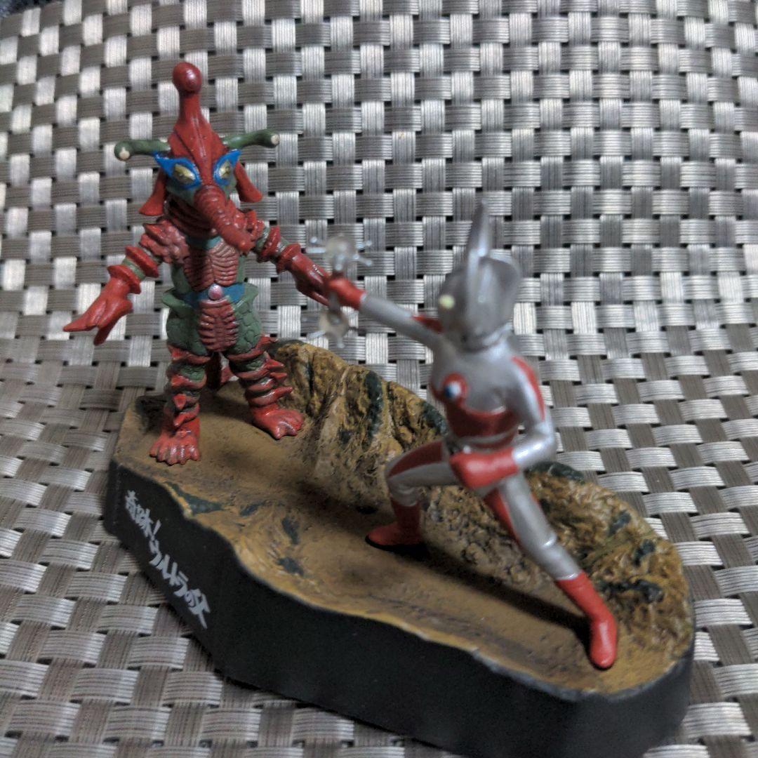 ウルトラ怪獣戯画「奇跡!ウルトラの父」(ウルトラの父対ヒッポリト星人