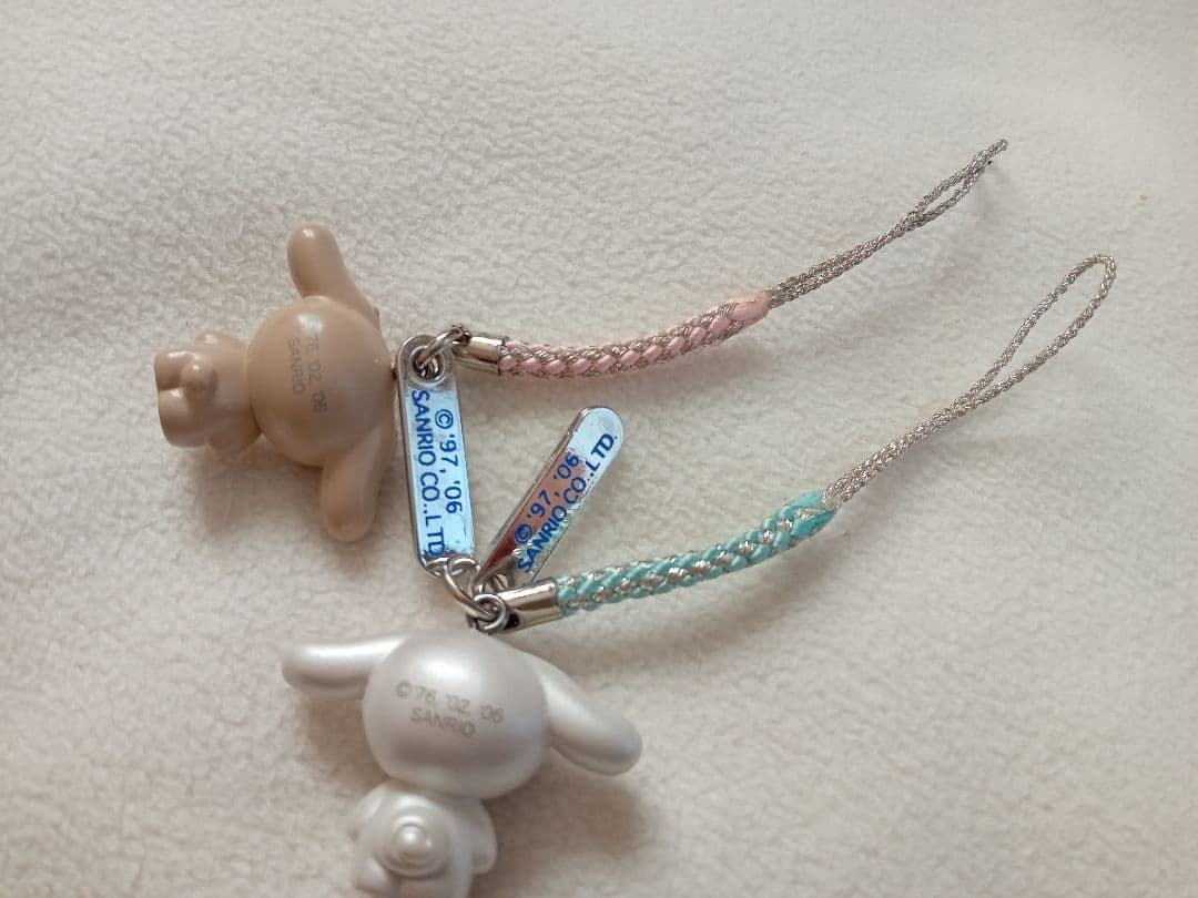 ハローキティ 根付け シナモロール 開封済み