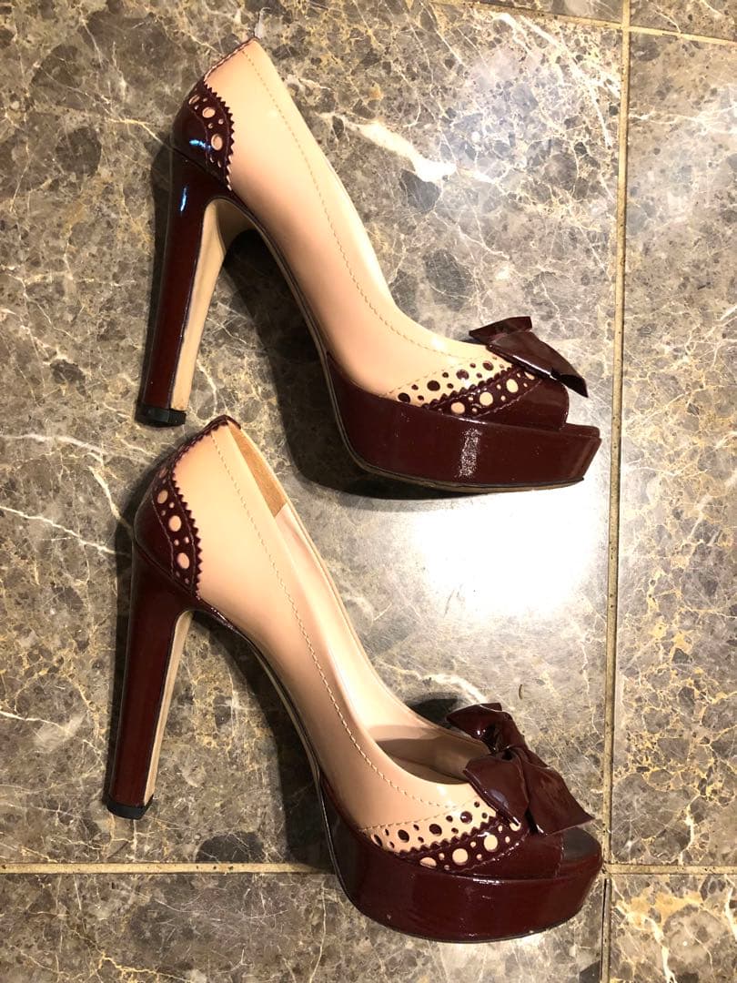 【最終大安売り！】miumiu ☆ エナメル サンダル 21.5cm