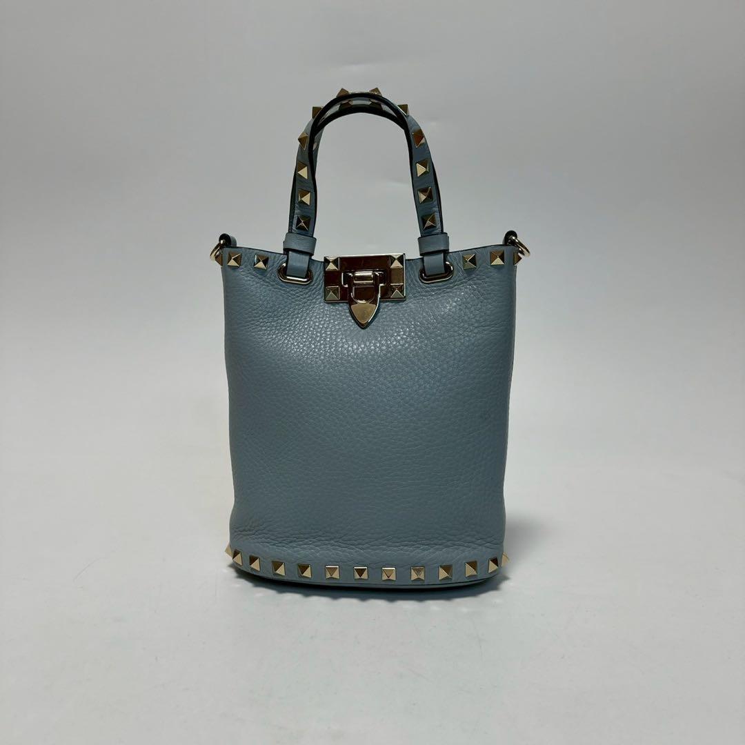 p45【極美品】ヴァレンティノ シボ革 ロックスタッズ 2wayショルダー