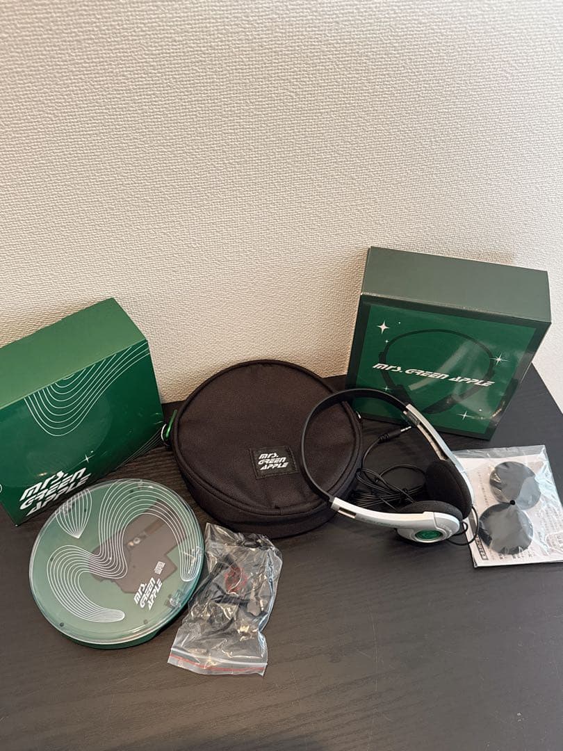 Mrs. GREEN APPLE ポータブルCDプレイヤー ヘッドフォン MGA ポータブルCDプレーヤー&MGA ヘッドホン 第2次予約受付決定！ -Mrs