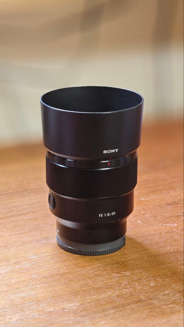 SONY FE 85mm f1.8 67mm　SEL85F18　ｅマウント Sony FE 85mm f/1.8 Lens for Sony E SEL85F18/2 - Adorama