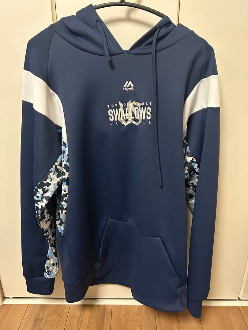 東京ヤクルトスワローズ プロコレパーカー Mサイズ - メルカリ