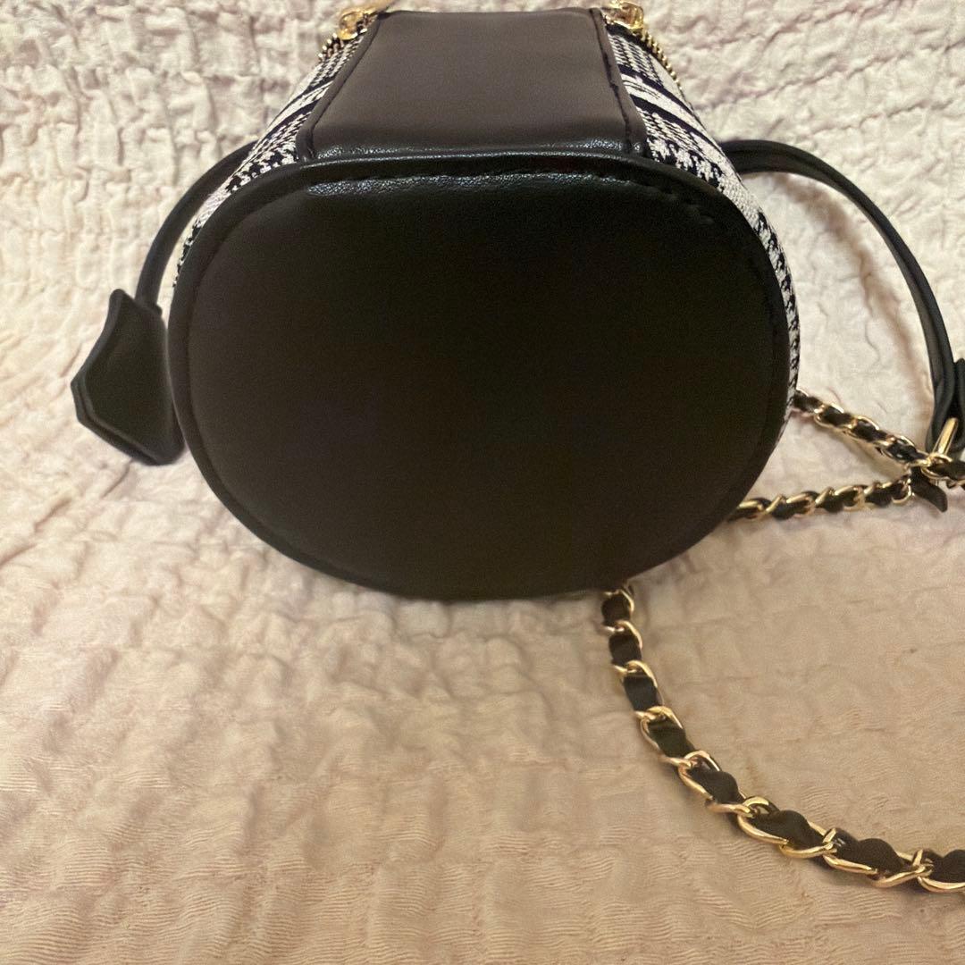 Herlipto Jacquard Mini Vanity Bag - メルカリ