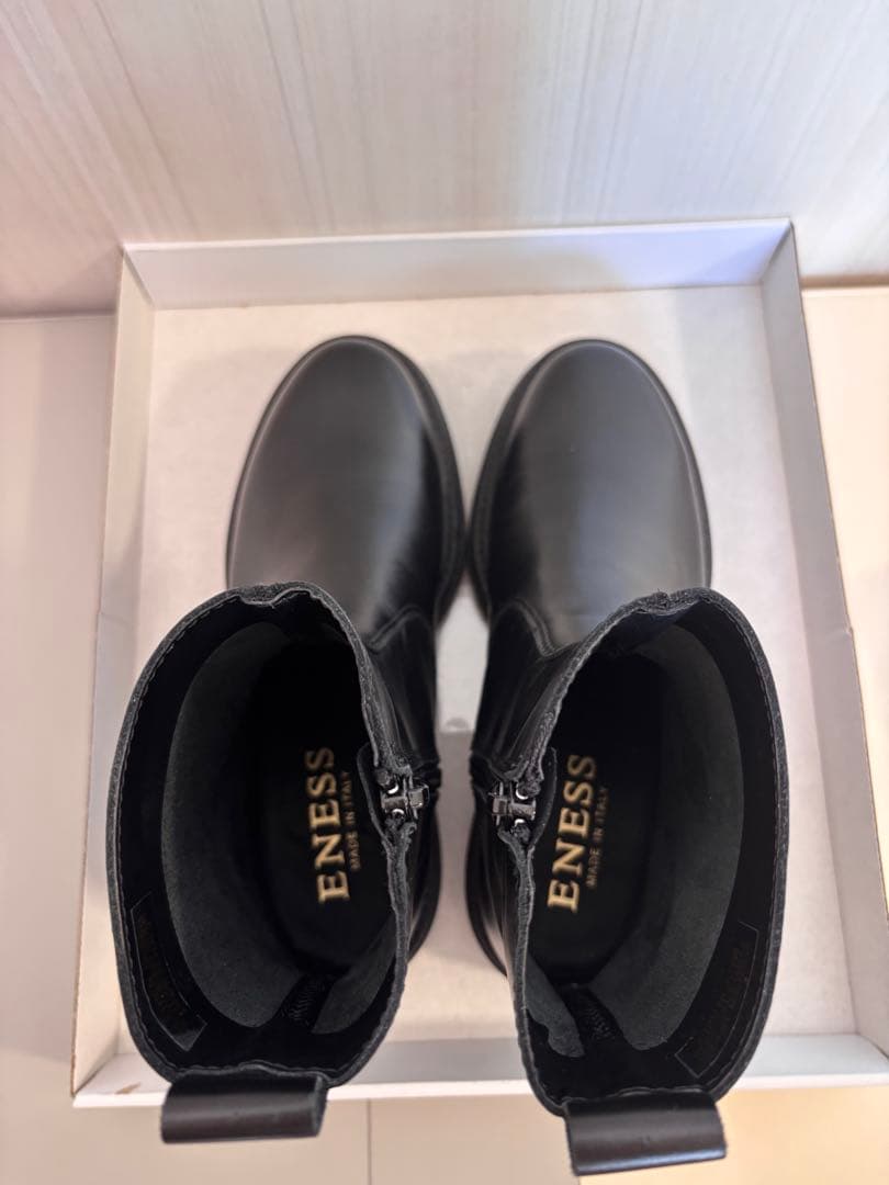 美品！eness エネス本革 サイドジップブーツ 23.5cm 完売サイズ