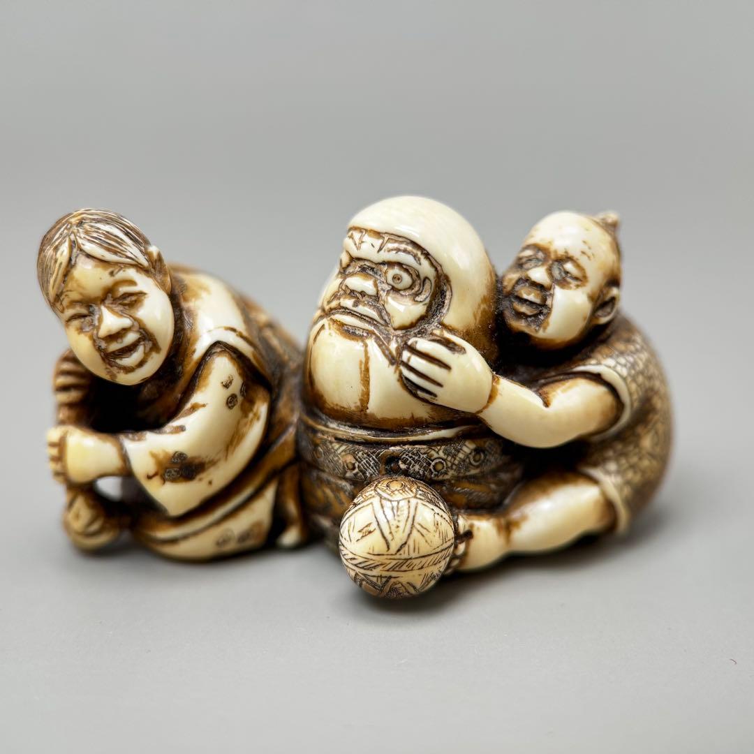 三人のキャラクター 彫刻極上根付天然素材アンティーク骨董飾り物古