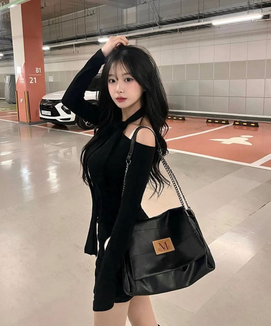 ムセント MUCENT レザー チェーンショルダーバッグ 肩掛け 韓国 MUCENT（ムセント） ショルダーバッグ バッグ レディース メンズ