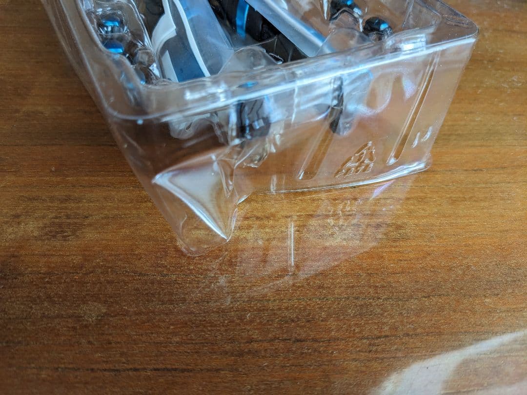 S.H.Figuarts 仮面ライダークローズエボル　開封品