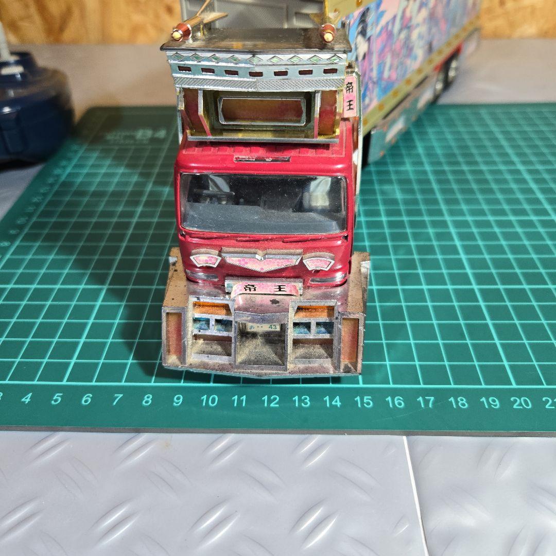 スカイネット製デコトラトレーラーラジコン帝王 - メルカリ