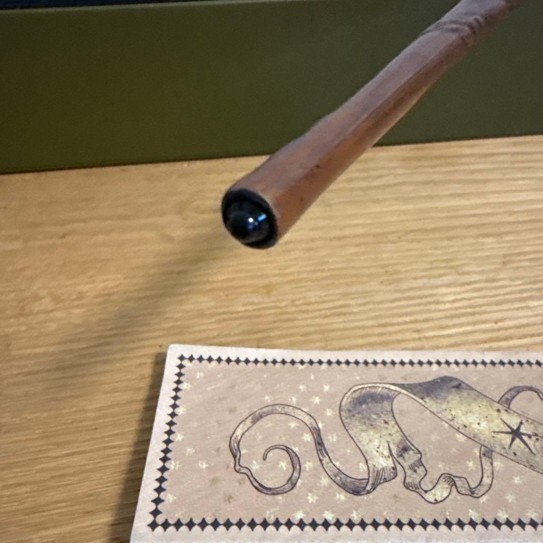 Ollivanders 魔法の杖 USJ限定 ほこり INT ROWAN 2 - メルカリ