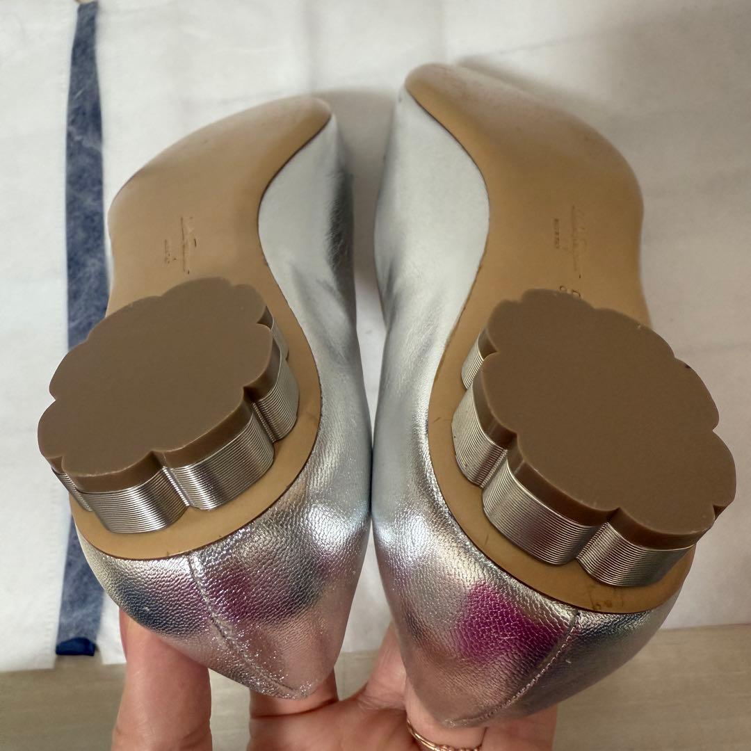 新品同様！フェラガモ✴︎CAPUA 8B(24.5cm)