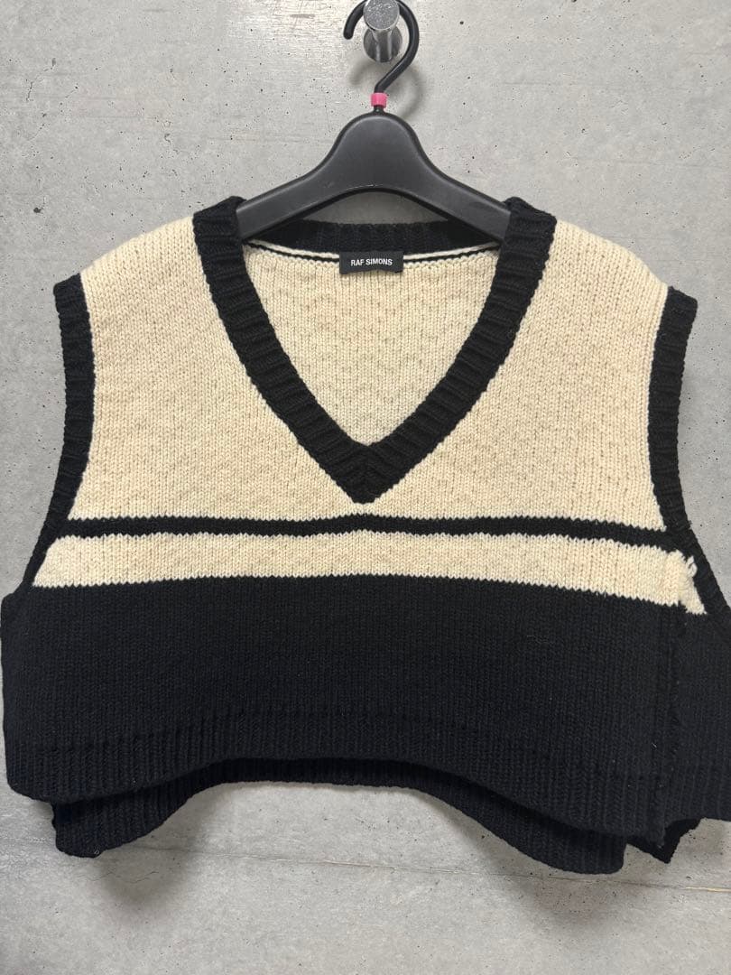 G-DRAGON着用 RAF SIMONS 17ss ニット ベスト - メルカリ
