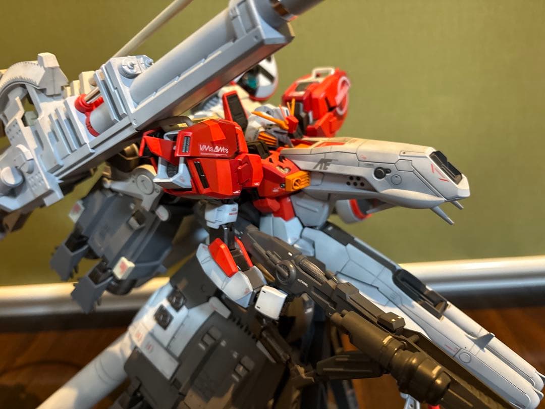 MG PLAN303Eディープストライカー 塗装済み完成品 スプリッター迷彩