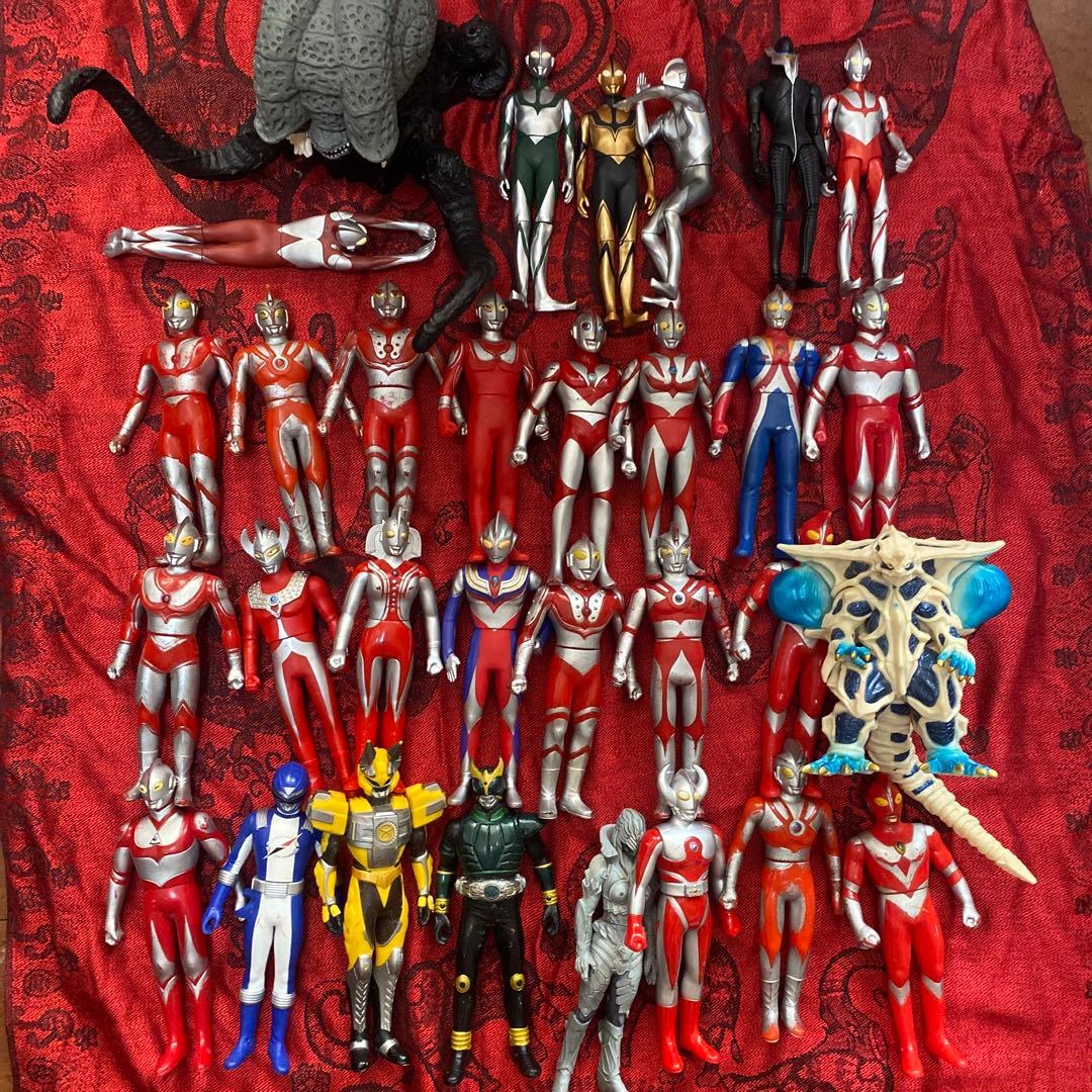 ウルトラマン ソフビ まとめ売り 大量 - メルカリ