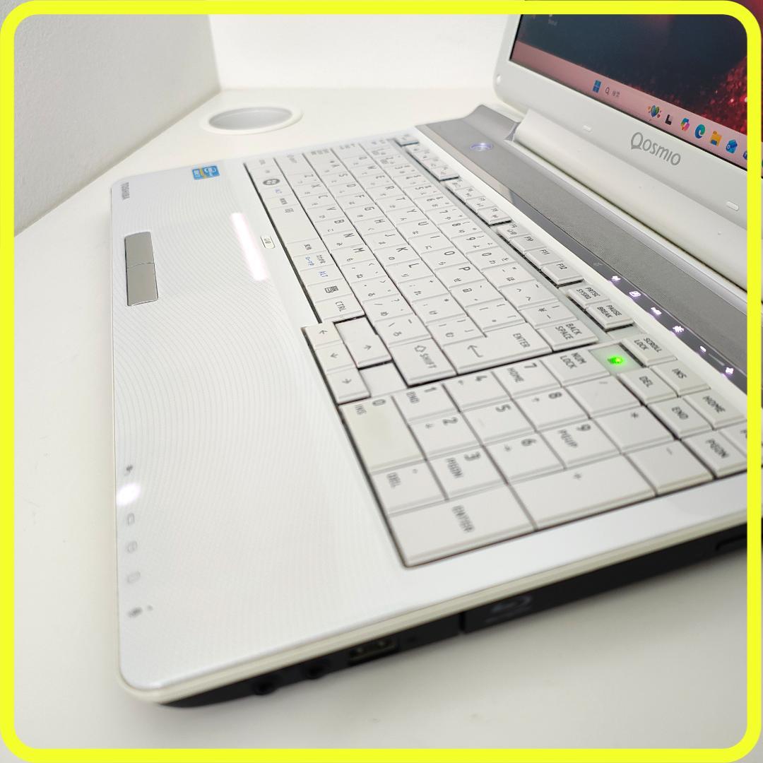 白 Corei7 新品SSD512⭐️windows11ノートパソコン 728 - メルカリ